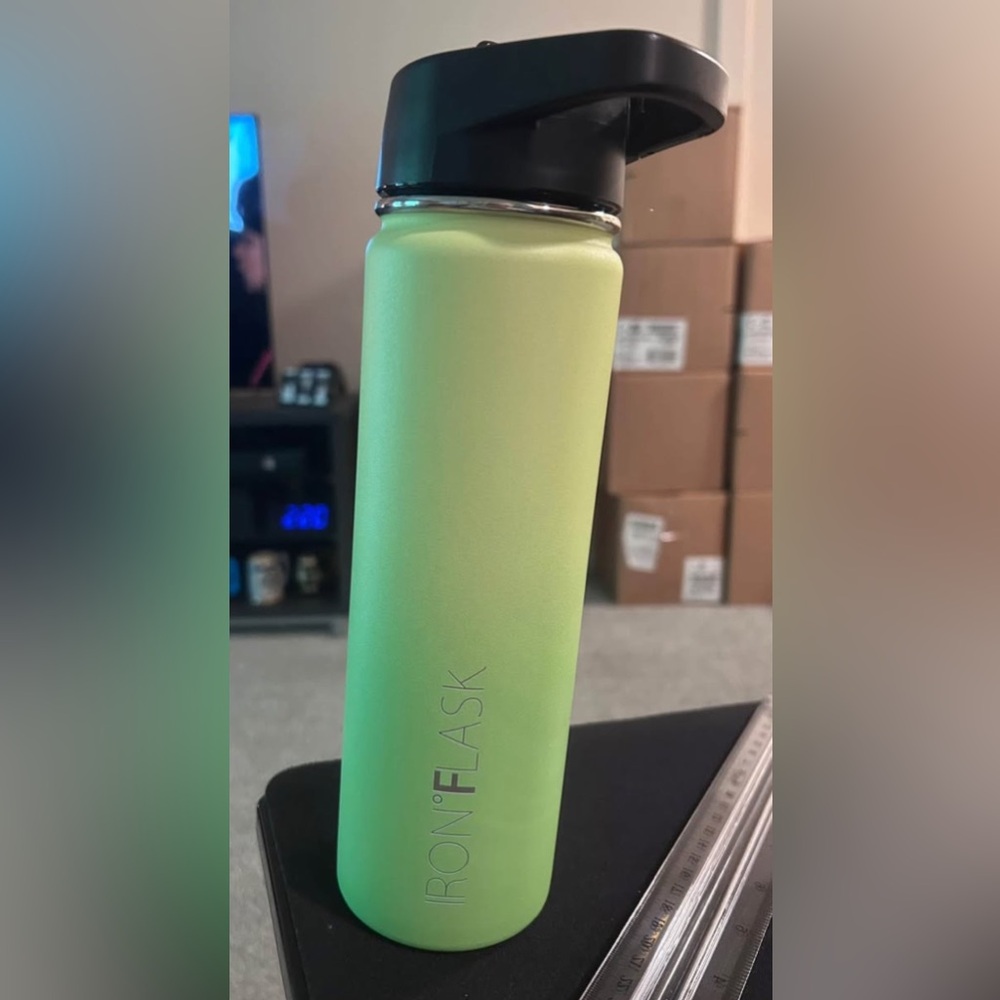 Iron Flask Green Water Bottle